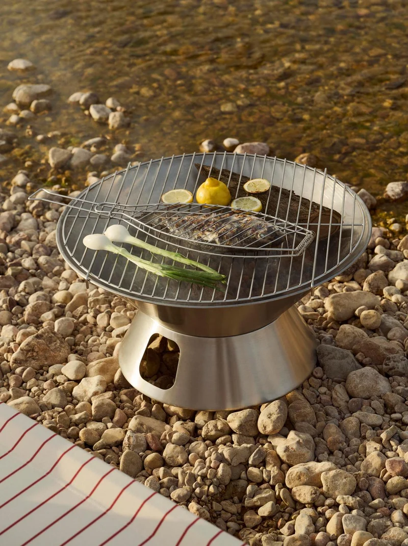 HAY Outdoor Market Fire pit / BBQ