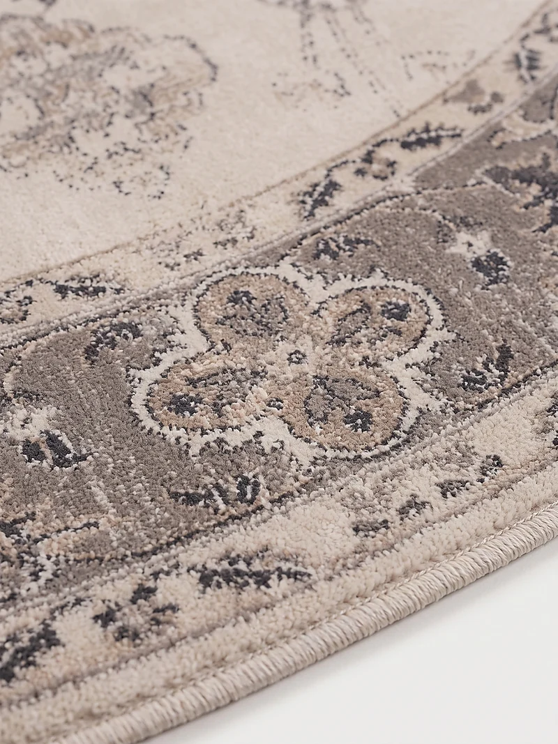 Kurzflor-Teppich mit Rosettenmuster – Waschbar bei 30 °C | Ruhiges Rapportmuster