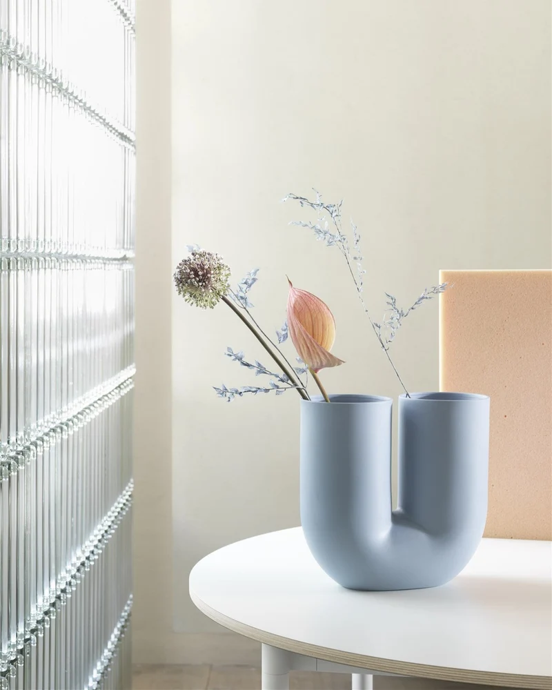 Muuto Kink Vase