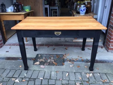Antiker Küchentisch mit Schublade Gründerzeit Shabby Chic