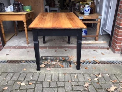 Antiker Küchentisch mit Schublade Gründerzeit Shabby Chic