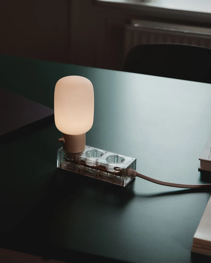Pedestal Plug-in Lamp
