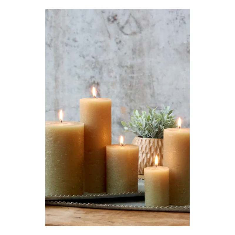 Chic Antique – Macon Stumpenkerze rustikal Grüne Nuancen 60 Std