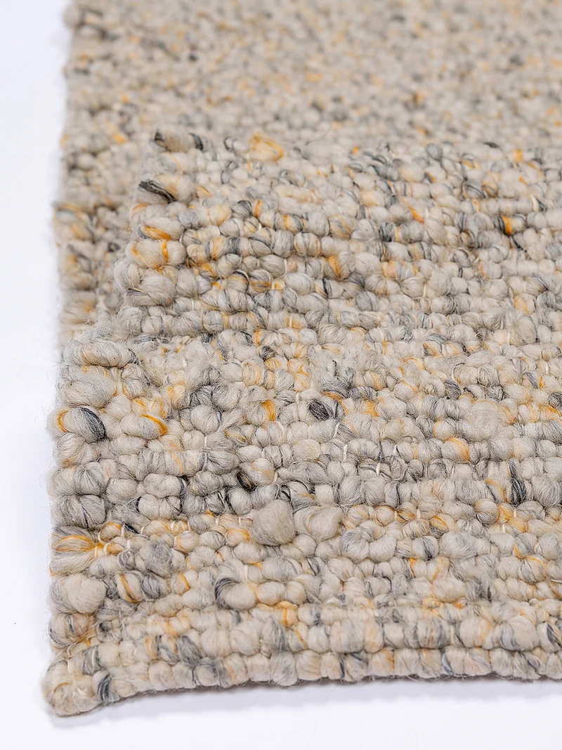 Kurzflor-Teppich Bouclé-Melange · 100 % Polyester · handgewebt, 10 mm Flor