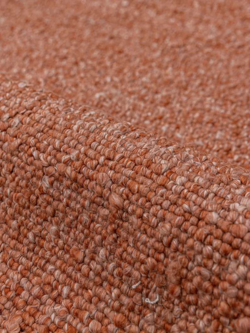Kurzflor-Teppich Bouclé-Melange · 100 % Polyester · handgewebt, 10 mm Flor