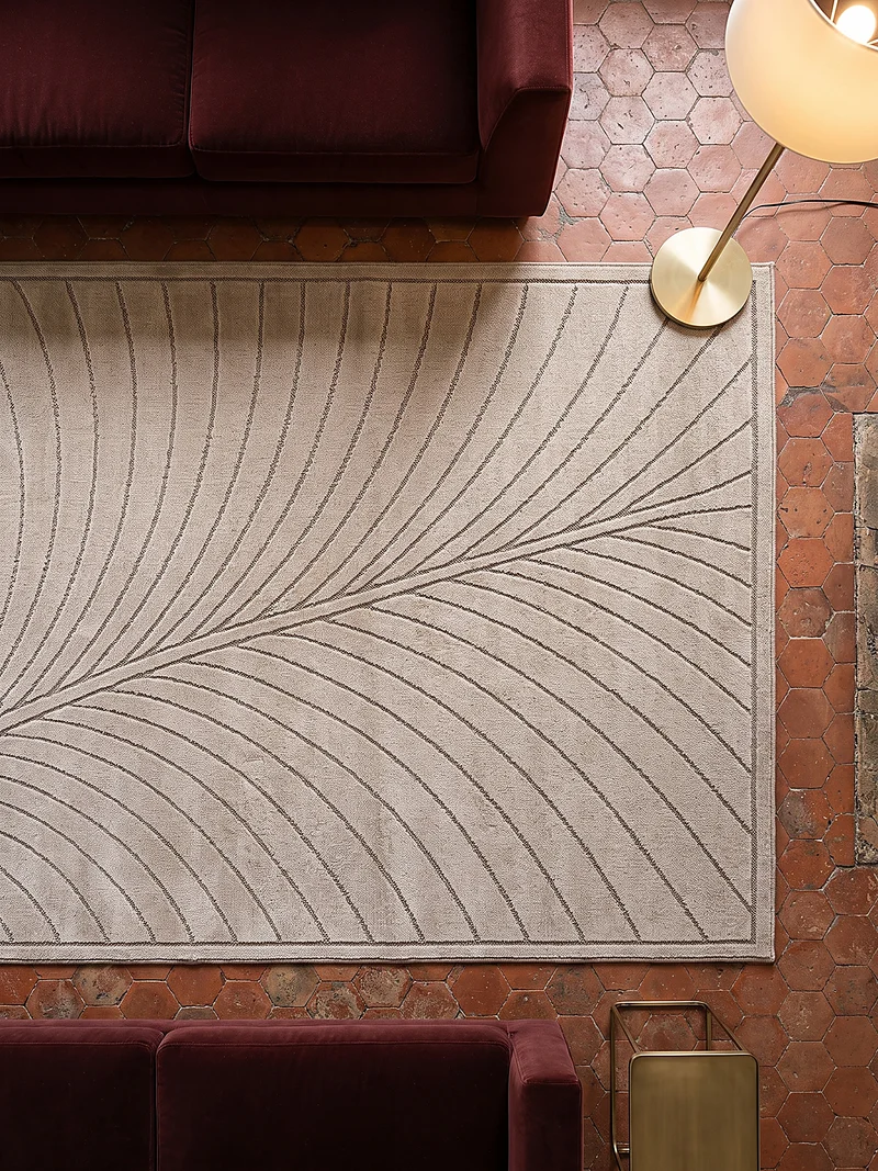 Kurzflor-Teppich mit Blattmuster – Schwer & Windstabil | 1.450 g/m² wetterfest