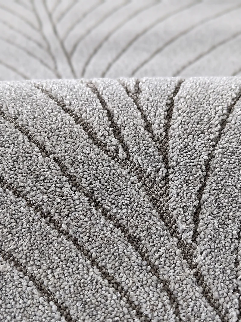 Kurzflor-Teppich mit Blattmuster – Schwer & Windstabil | 1.450 g/m² wetterfest