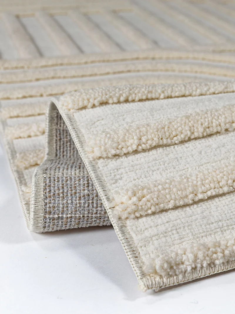 Hochflor-Teppich Bogen-Relief · Ton in Ton creme, 20 mm Flor, gewebt