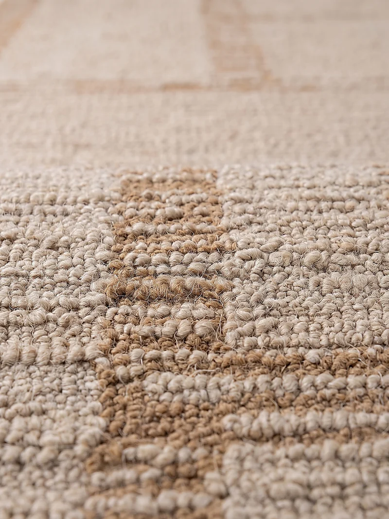 Wollteppich Bouclé-Struktur · handgetuftet · 12 mm Flor, 3.300 g/m²