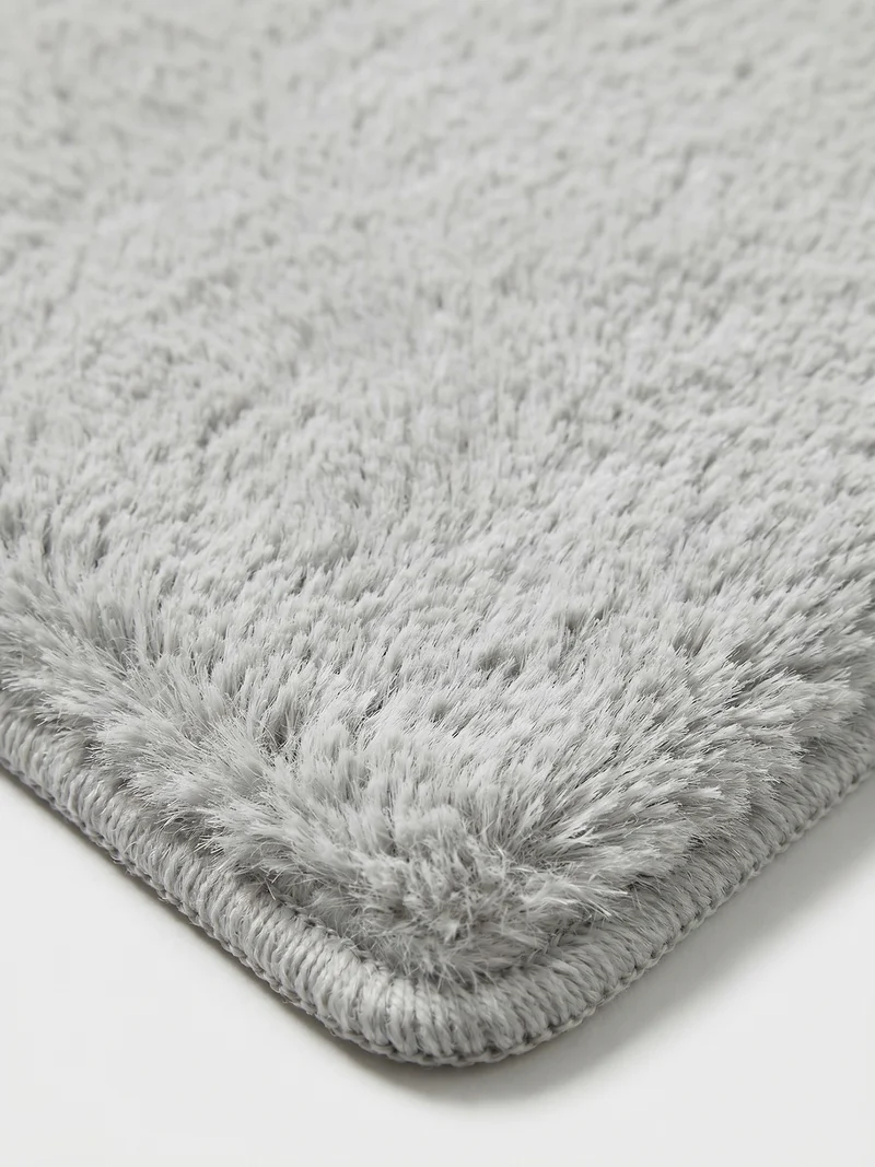 Kurzflor-Teppich Uni plüschig - Polyester, 14 mm Gesamthöhe