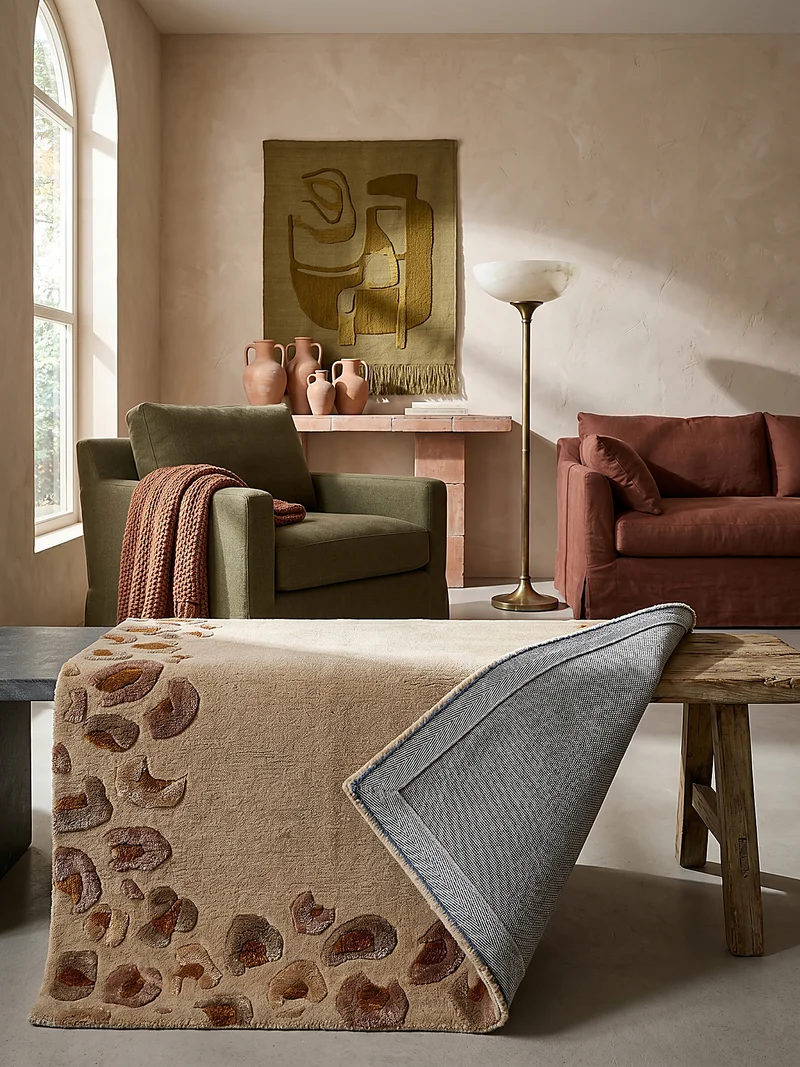 Designteppich Leopard-Print Border · Woll-Viskose-Mix · Cremeweiß · 7 mm Hand-Tufted
