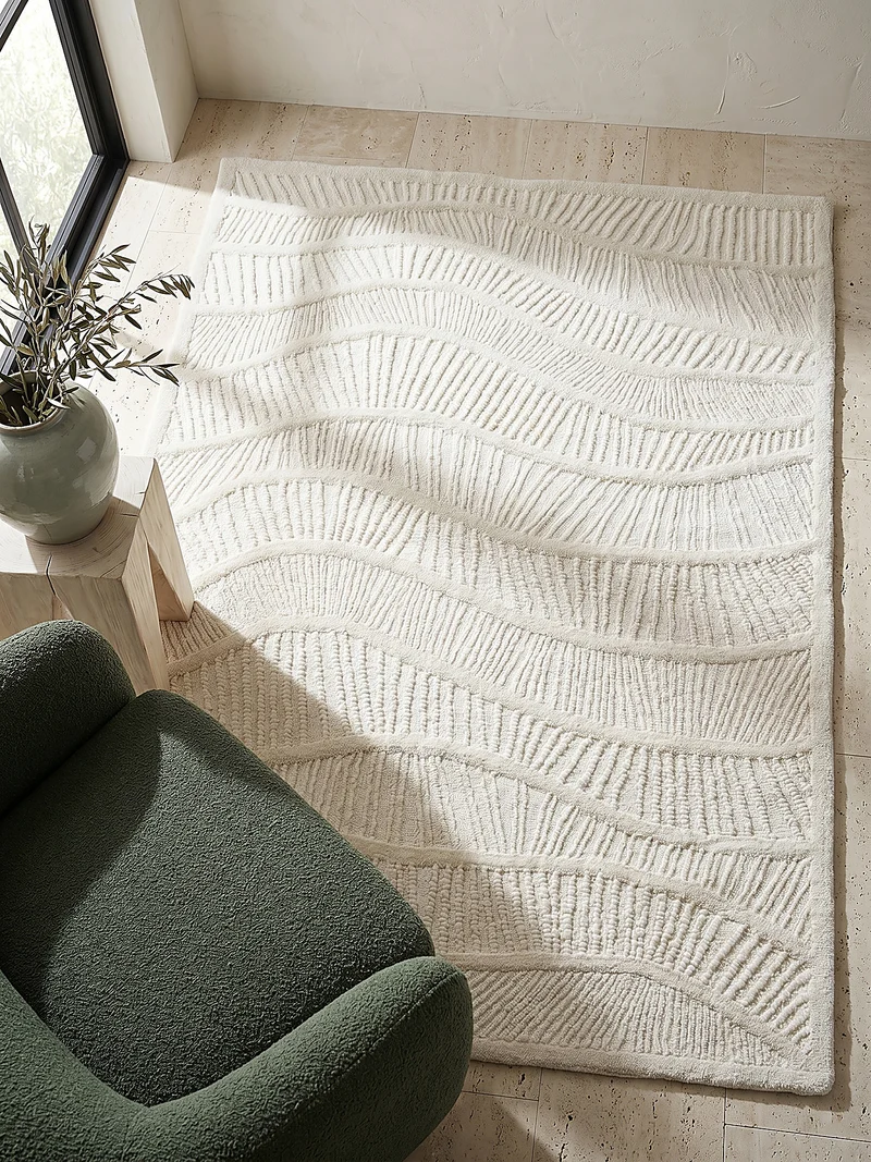 Wollteppich Wellenrelief · 80 % Wollanteil · 14 mm Mittelflor