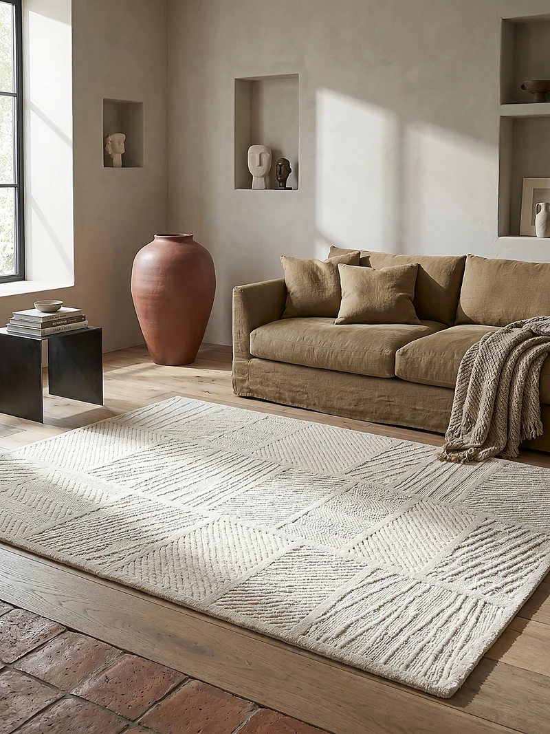 Strukturteppich Blockrelief · 67 % Wollanteil · 14 mm Mittelflor