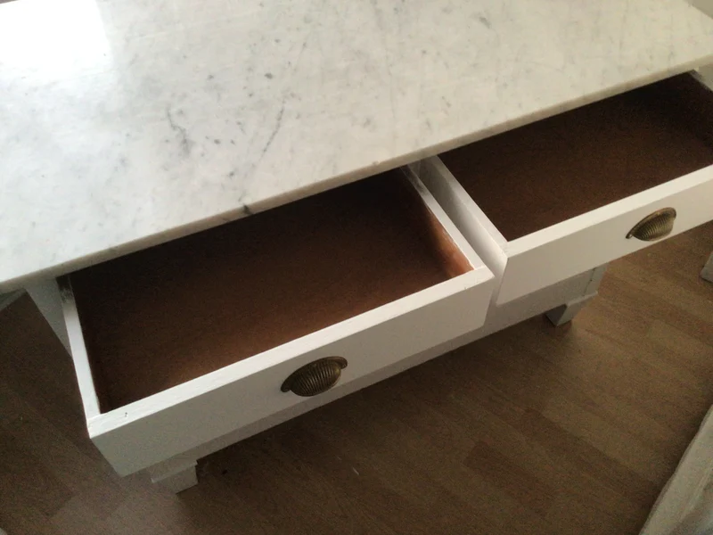 Antike Kommode mit Marmorplatte, Shabby Chic