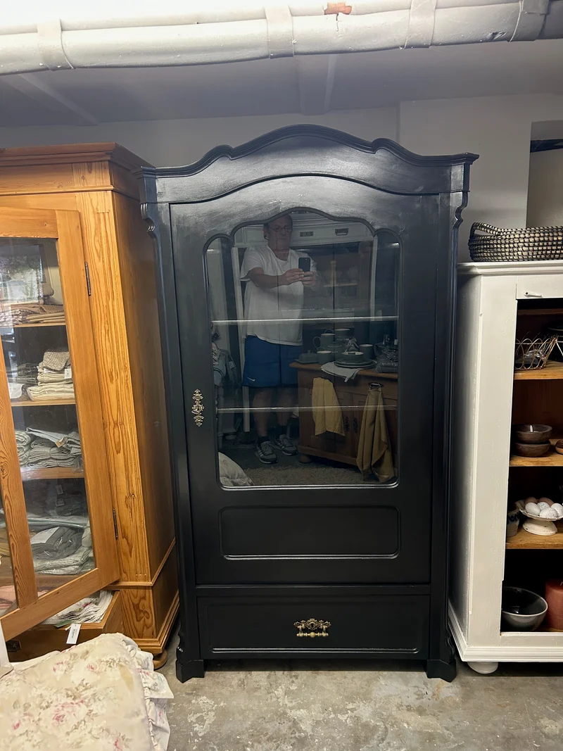 Antike Vitrine Louis Philippe Schwarz Shabby Chic