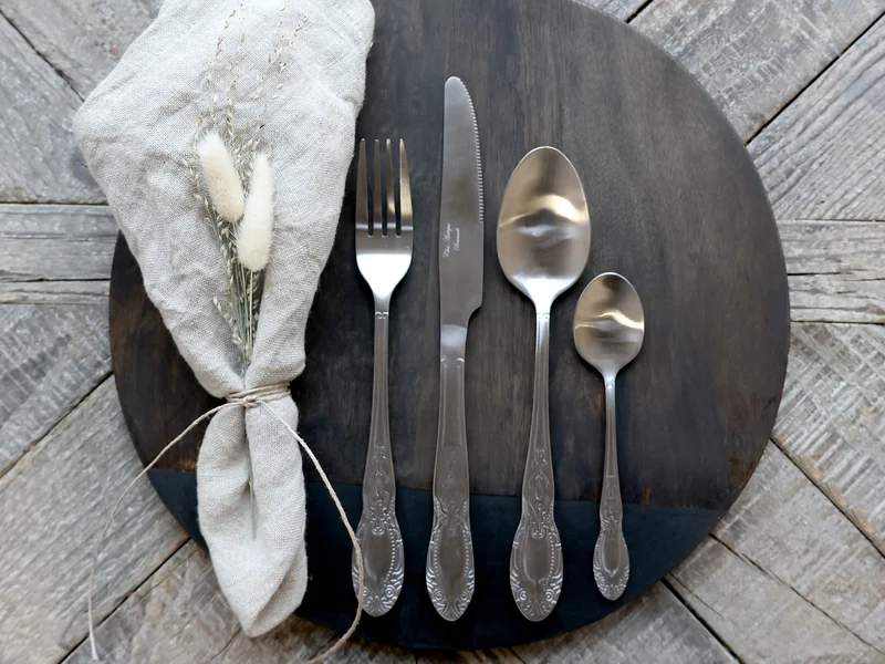 Chic Antique Besteck mit Dekor Set Silber matt – 4-teilig