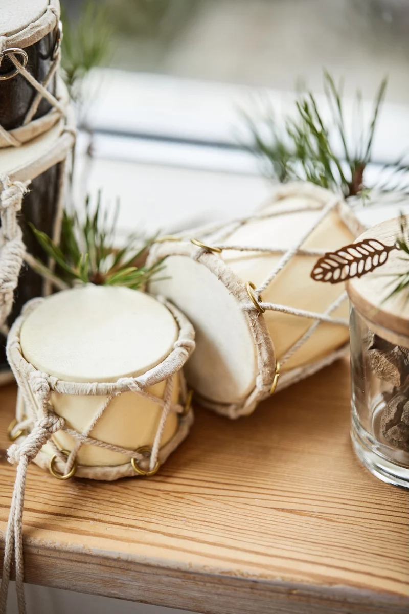Ib Laursen Trommel Weihnachtsdekoration Creme – kleine Vintage Dekotrommel