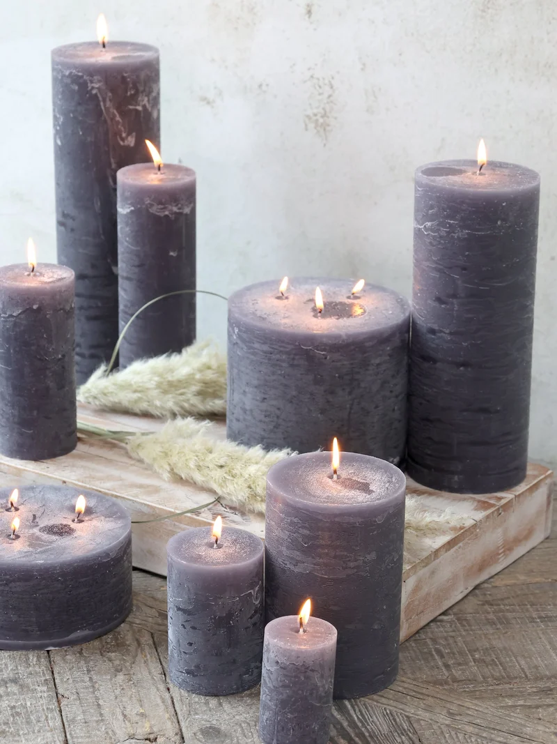 Chic Antique – Macon Stumpenkerze rustikal 150 Std. (Stone)
