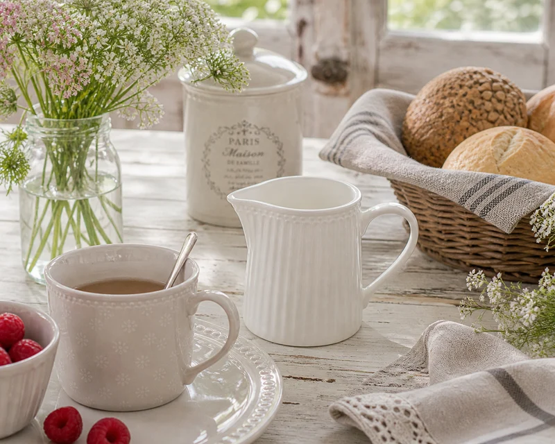 GreenGate Milchkännchen Alice Weiß