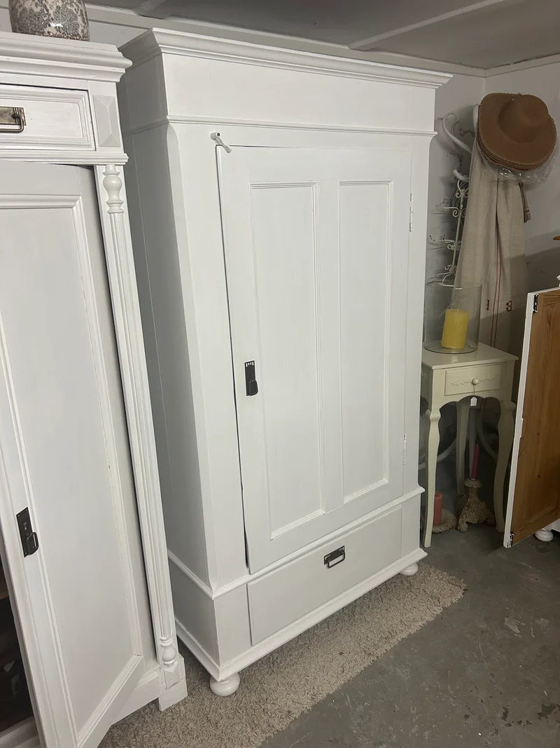 Antiker Garderobenschrank Gründerzeit Shabby Chic