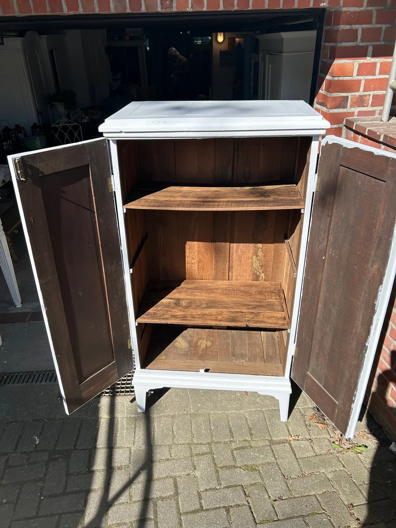 Antiker Schrank Hellgrau Mooreiche Shabby Chic