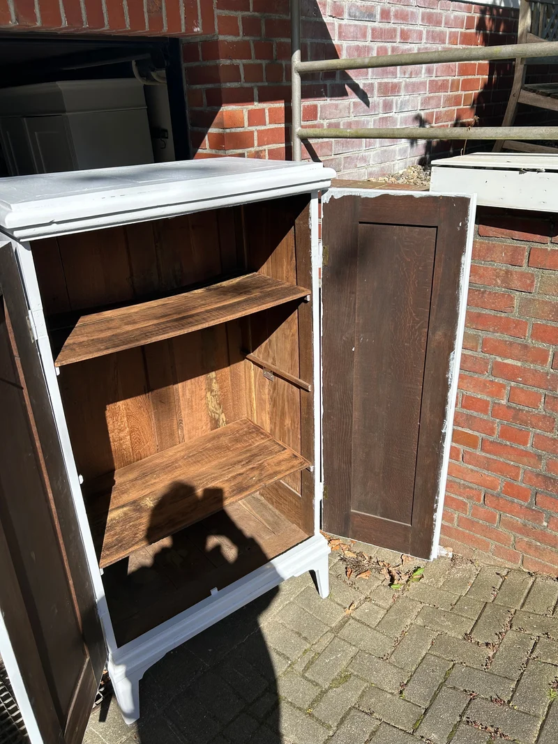 Antiker Schrank Hellgrau Mooreiche Shabby Chic