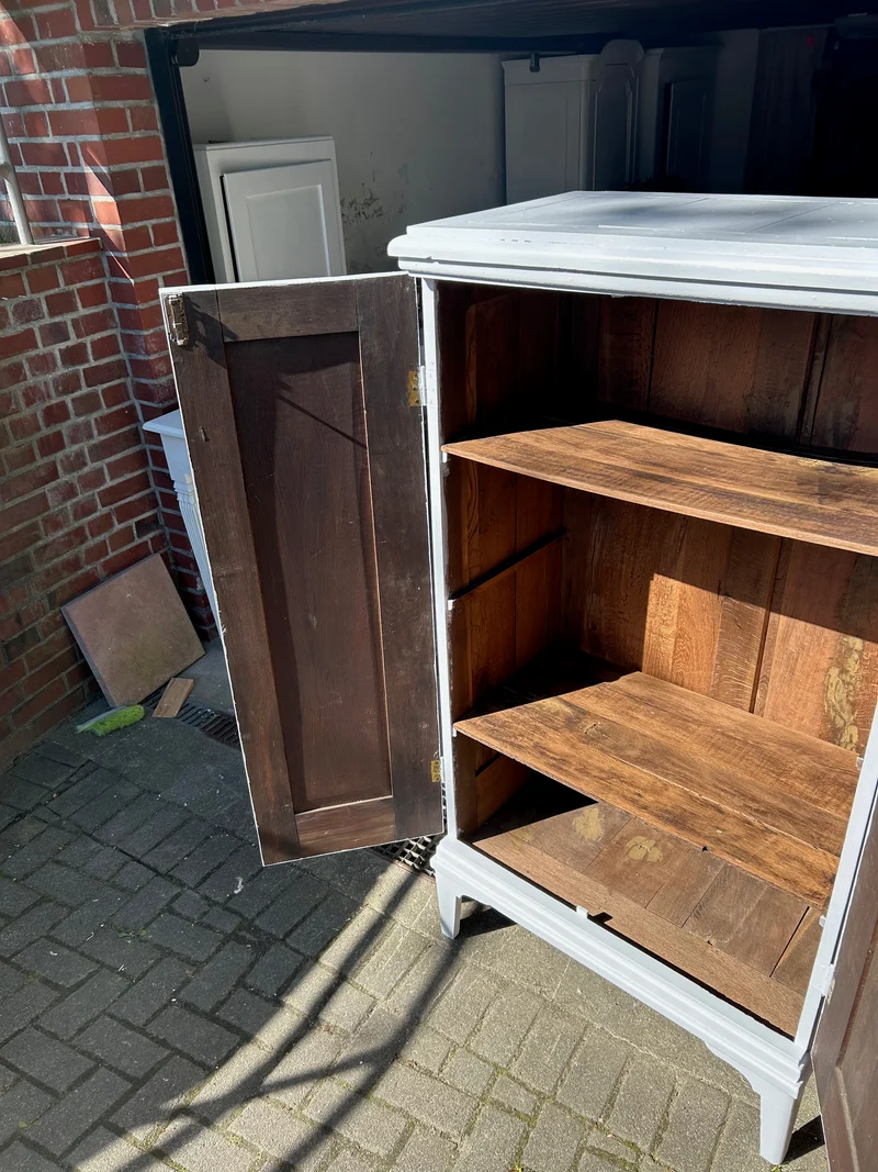 Antiker Schrank Hellgrau Mooreiche Shabby Chic