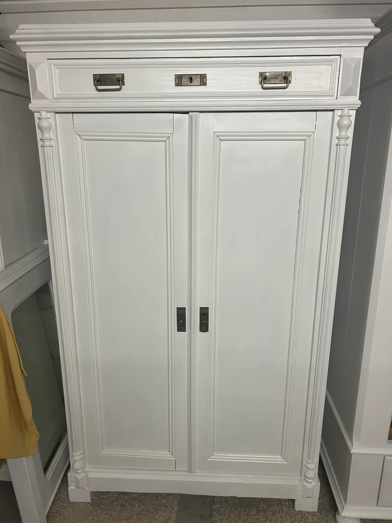 Antiker Garderobenschrank Gründerzeit Shabby Chic