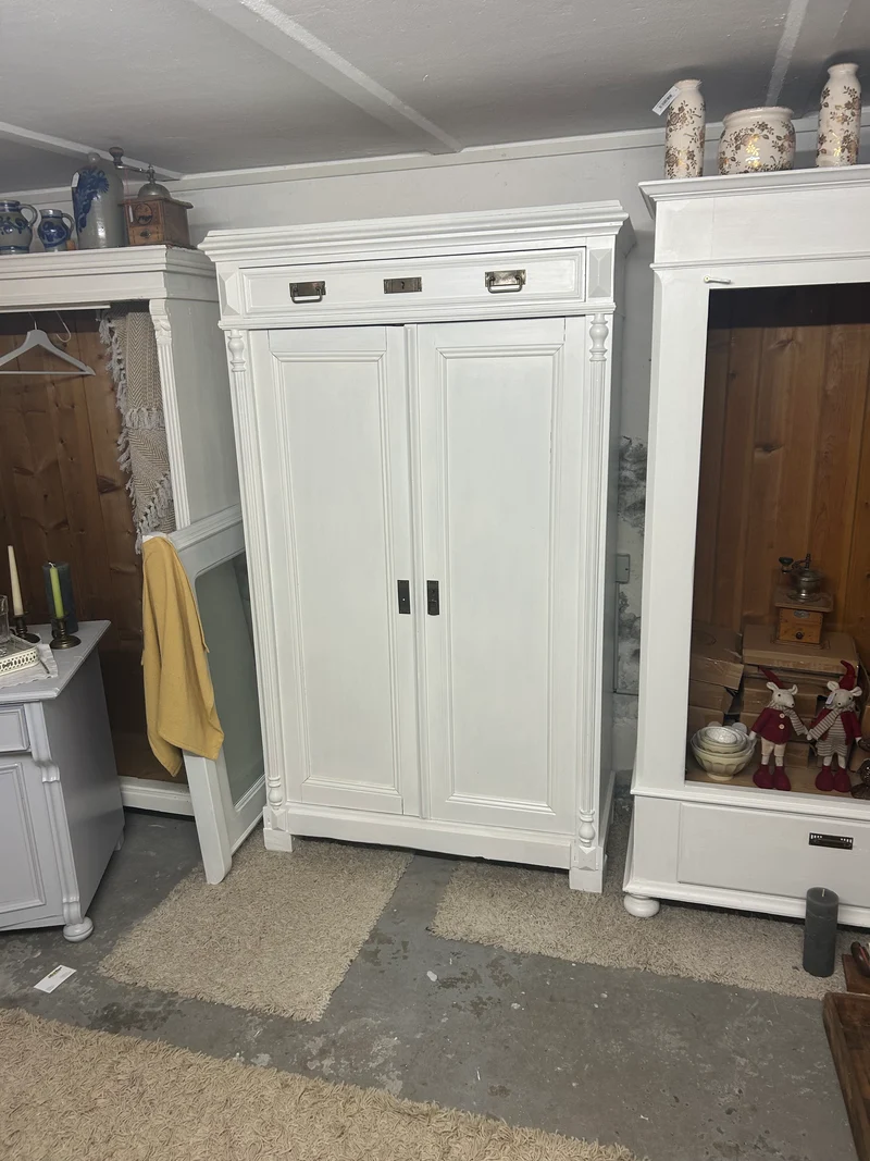 Antiker Garderobenschrank Gründerzeit Shabby Chic