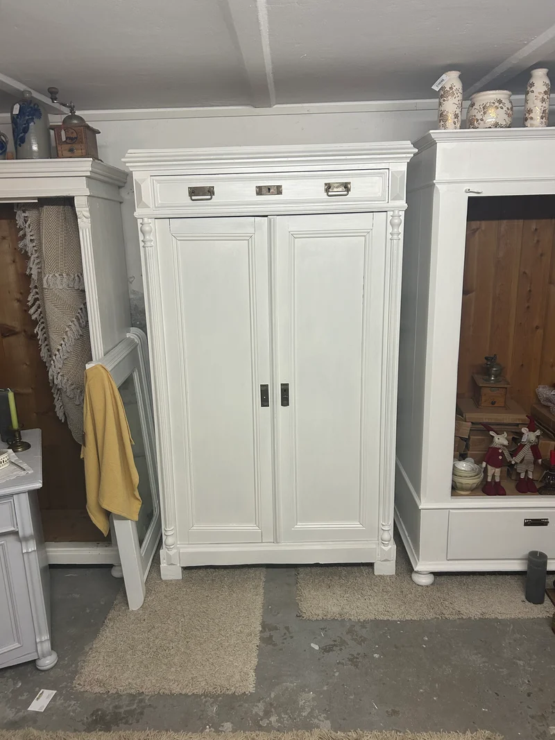Antiker Garderobenschrank Gründerzeit Shabby Chic
