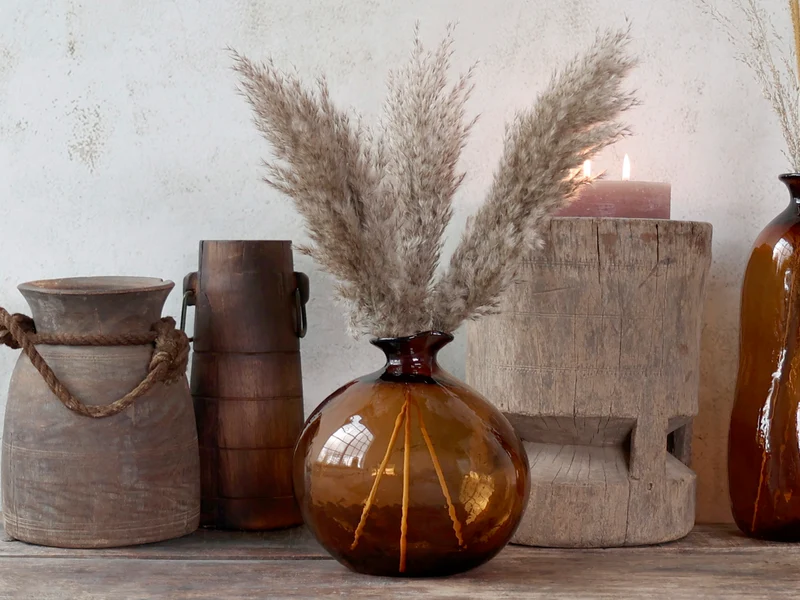 Chic Antique Vase aus braunem Glas
