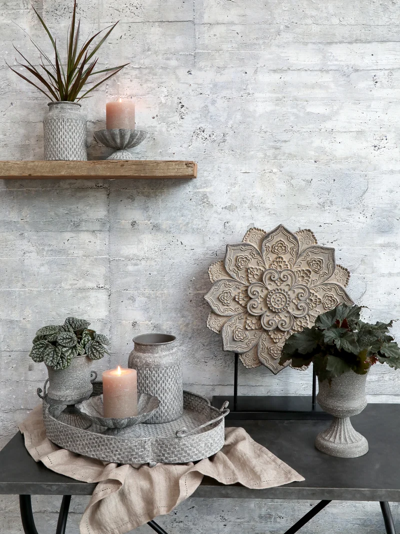 Chic Antique Aufsatz auf Fuß mit Dekor – Antique Zink