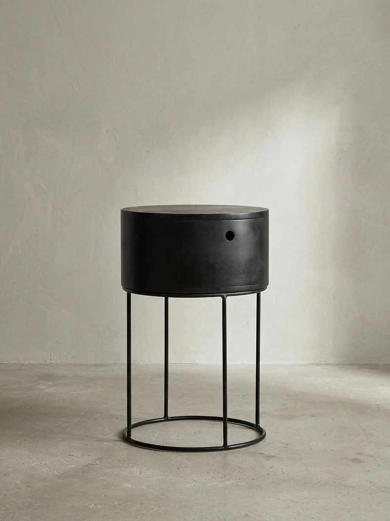 Nachtkonsole Massivholz mit Schublade rund Modern