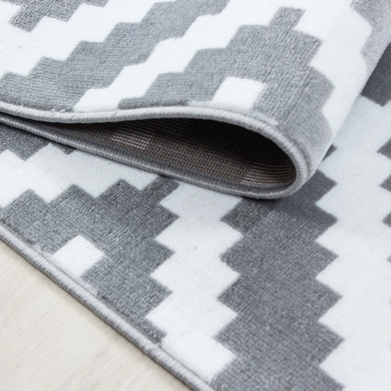 Kurzflor-Teppich Geometrisch – Waschbar & Strapazierfähig | Heatset-Veredelung für Wolloptik