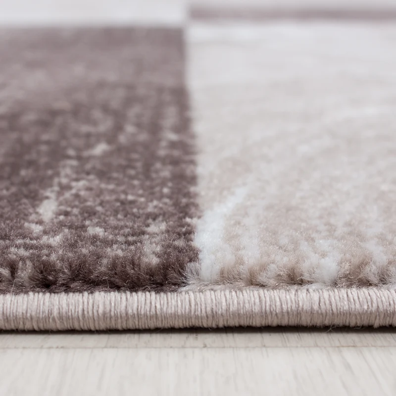 Kurzflor-Teppich Abstraktes Karo – Waschbar & Strapazierfähig | 280k Noppen pro m² für Langlebigkeit