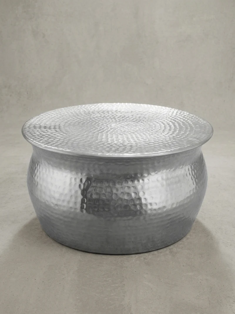 Couchtisch: Orientalisch, Hammerschlagstrukturen, Aluminium, Handgefertigt