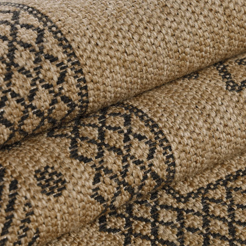 Outdoor-Teppich Mandala-Ornament – Waschbar | Dekoratives Medaillon für Terrasse