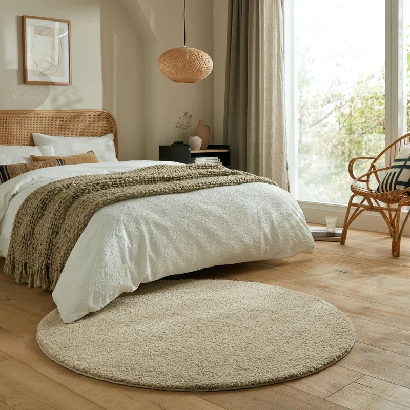 Hochflor-Teppich Flauschig · waschbar · 100 % recyceltes Polyester