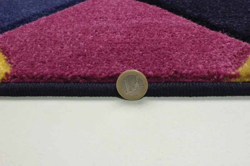 Designteppich Dreiecksmuster · 100 % Polypropylen · 11 mm Mittelflor