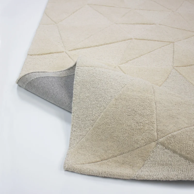 Wollteppich Scherbenrelief · 100 % Wolle · 10 mm Kurzflor