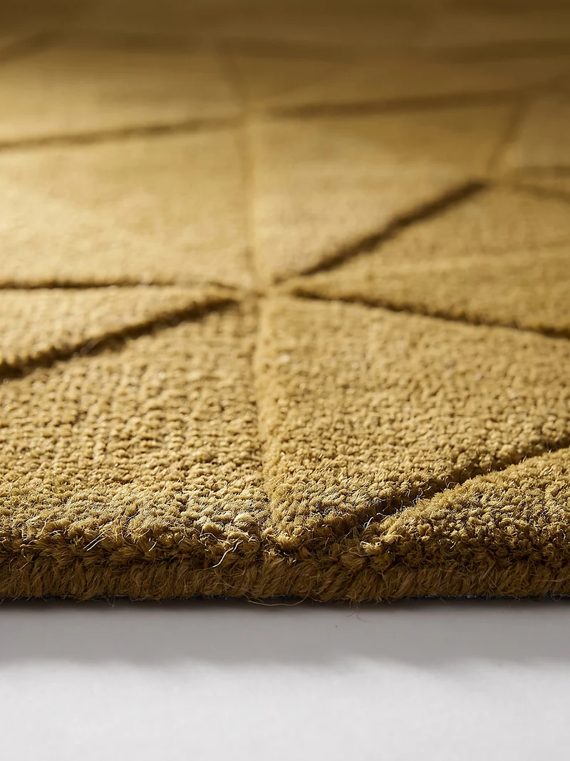 Wollteppich Scherbenrelief · 100 % Wolle · 10 mm Kurzflor