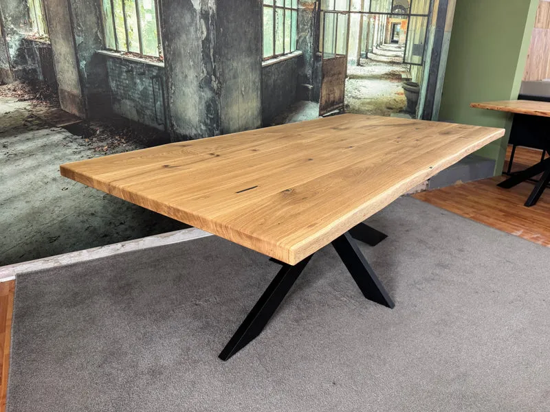 Esszimmertisch Esstisch Tisch +Vollmassiv Eiche +echte Baumkante +Spidergestell +verschiedene Größen +echte oder Schweizer Kante +Neu auf Lager