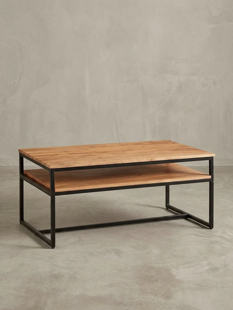 Couchtisch Industrial Vintage, Akazienholz und Eisen, 2 Ablagen, Belastbarkeit 15 kg