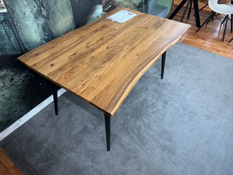 Esstisch Tisch Akazie Nadelfuß +versch. Größen +Echte Baumkante +Vollmassiv +Metallfüße