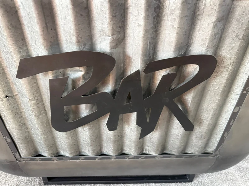 Bar-Theke +Metall +Stauraum +Regal +Einzelstück