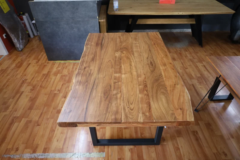 Esstisch Tisch + Massivholz Akazie +Echte Baumkante 160x90cm