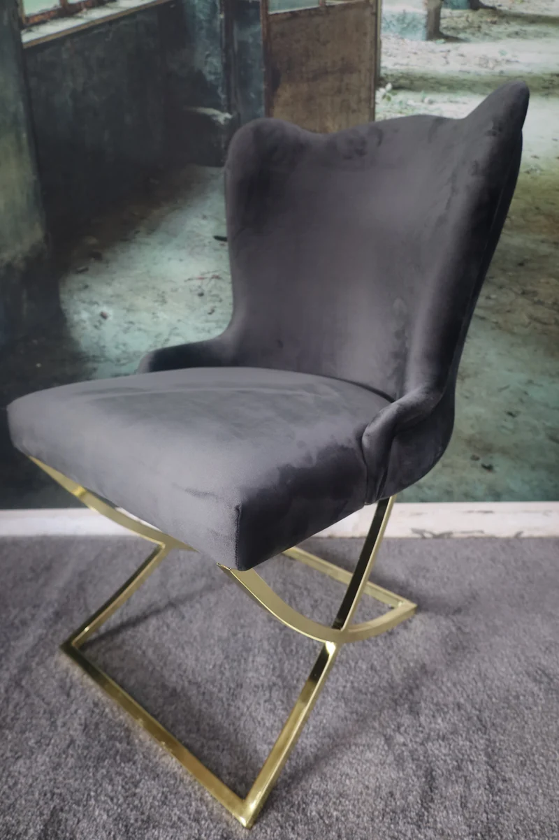 Esszimmerstuhl Stuhl +Samtstoff +Gestell in Gold oder Chrom +Farben
