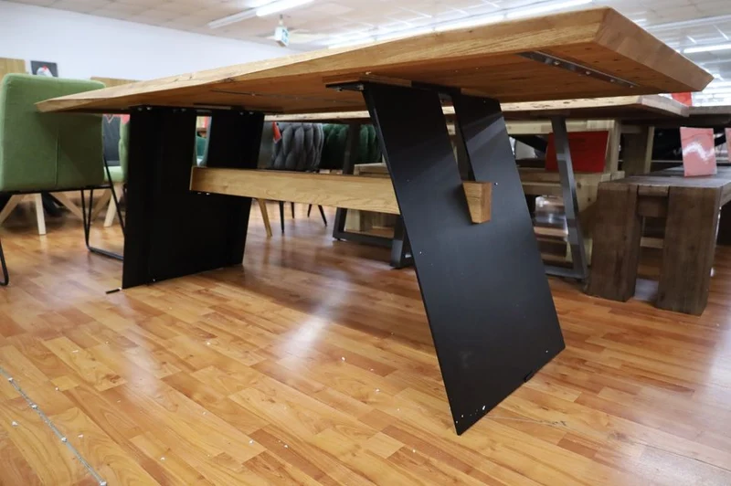 Esstisch Tisch + Schweizer Kante + Massivholz Eiche 220x100cm