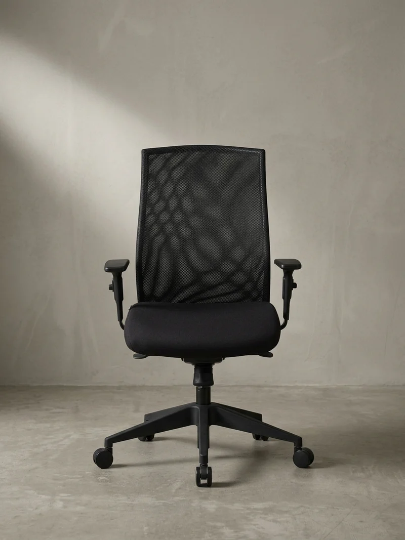 Bürostuhl Schwarz Netz mit 3-Punkt-Synchronmechanik, Nylonfuß und Teppichrollen PARMA
