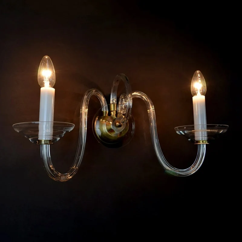 Casa Padrino Luxus Barock Kristall Wandleuchte Silber 36 x 17 x H. 20 cm - Prunkvolle Messing Wandleuchte mit böhmischem Kristallglas - Barock Möbel - Edel & Prunkvoll